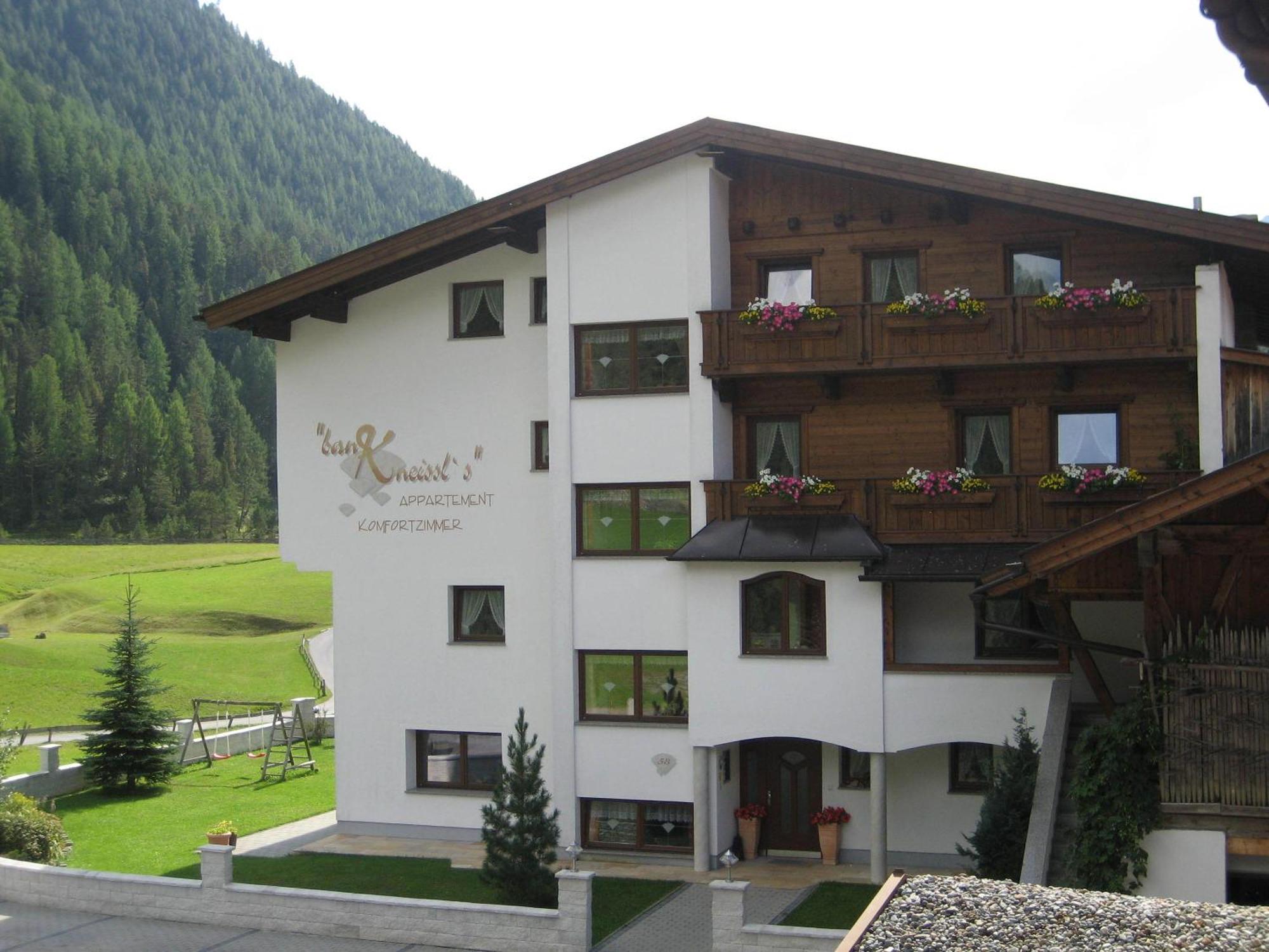 Ban Kneissl'S Apartment Umhausen Exterior photo